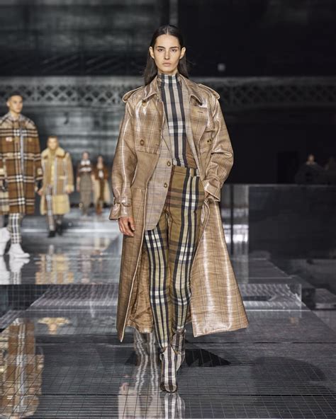 burberry 2020 winter|Burberry Autumn/Winter 2020 .